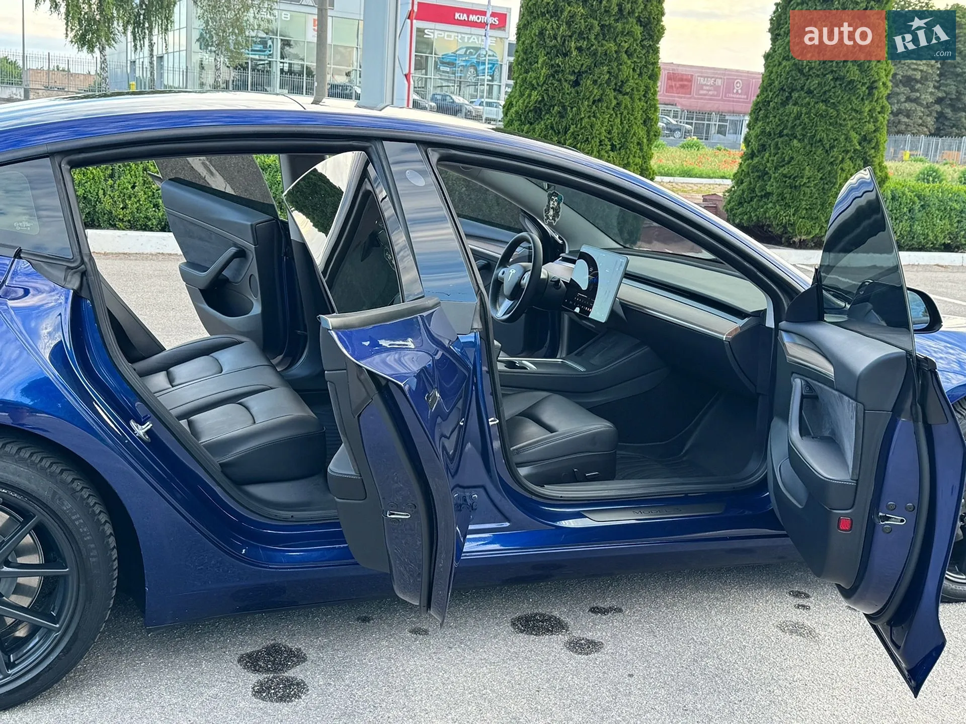 Tesla Model 3 2022 VIN 5YJ3E1EB1NF335677 фото оголошення 40 з 45
