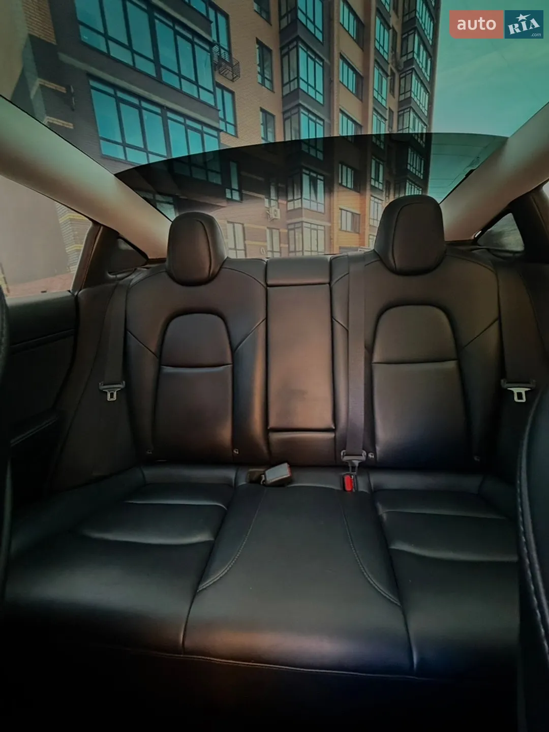 2022 Tesla Model 3 - мініатюра 13