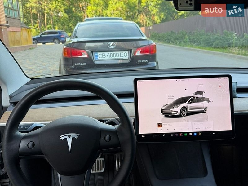 Седан Tesla Model 3 2022 в Киеве фото 18 Седан Tesla Model 3 2022 в Киеве