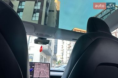 Седан Tesla Model 3 2018 в Хмельницком