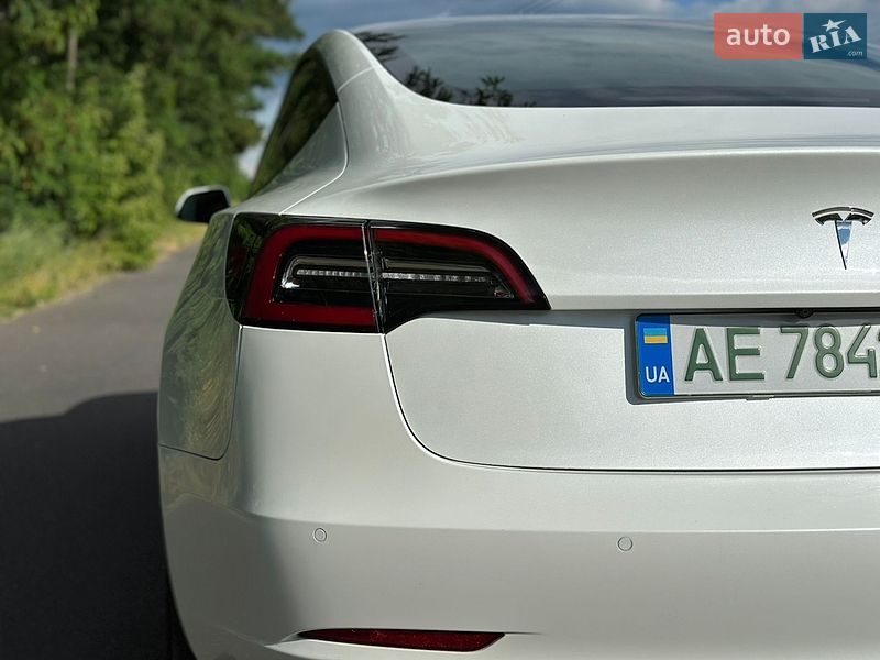 Седан Tesla Model 3 2022 в Дніпрі фото 7 Седан Tesla Model 3 2022 в Дніпрі