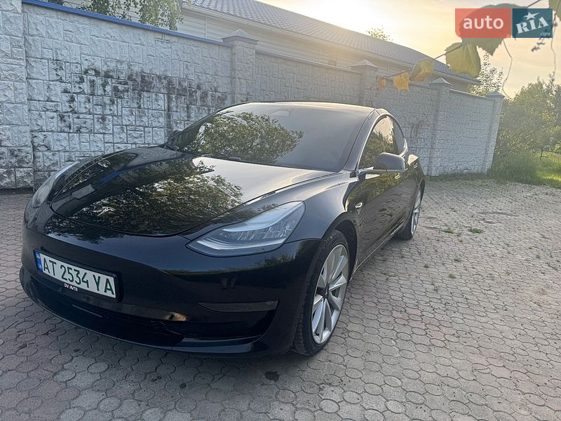 Седан Tesla Model 3 2018 в Долине фото 16 Седан Tesla Model 3 2018 в Долине