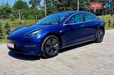 tesla model-3 2018 в Львов от профессионального продавца Іван Петрович