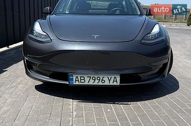 Седан Tesla Model 3 2020 в Виннице