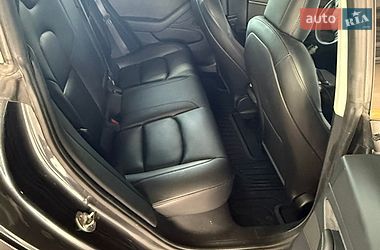 Седан Tesla Model 3 2020 в Виннице
