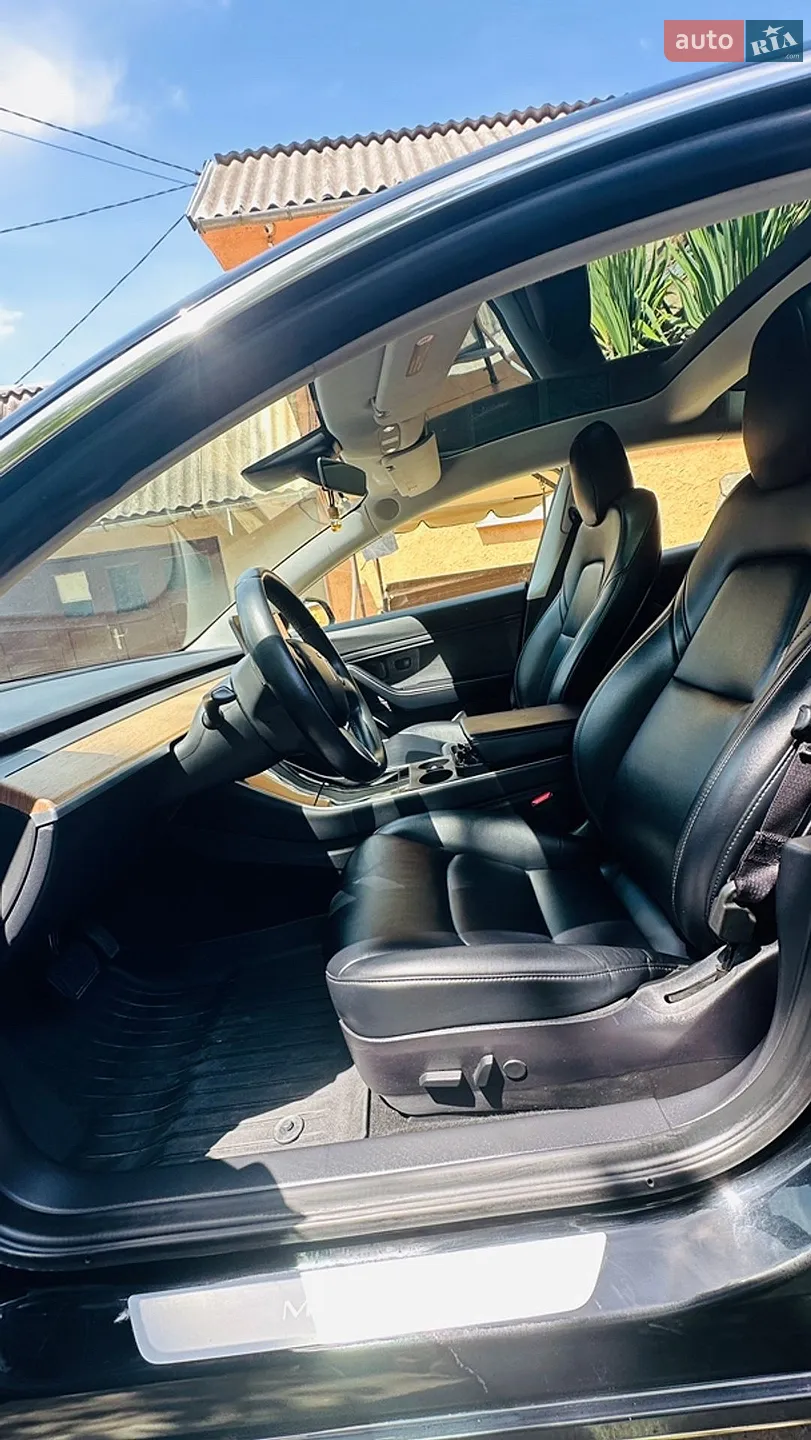 2019 Tesla Model 3 - мініатюра 11