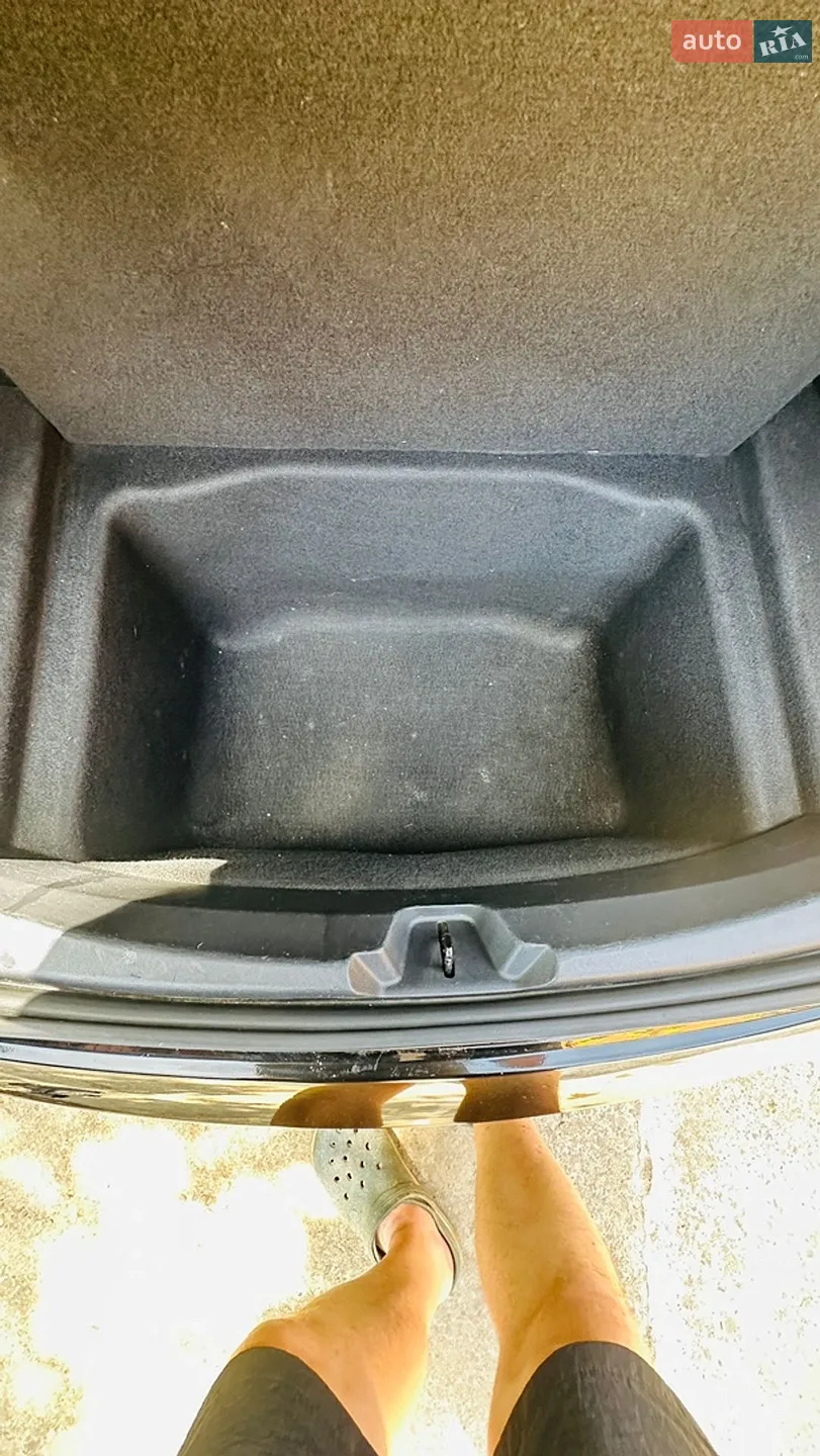 2019 Tesla Model 3 - мініатюра 16