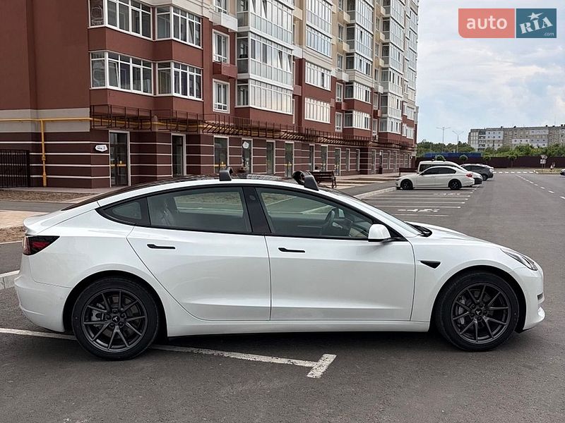 Седан Tesla Model 3 2022 в Умані фото 4 Седан Tesla Model 3 2022 в Умані