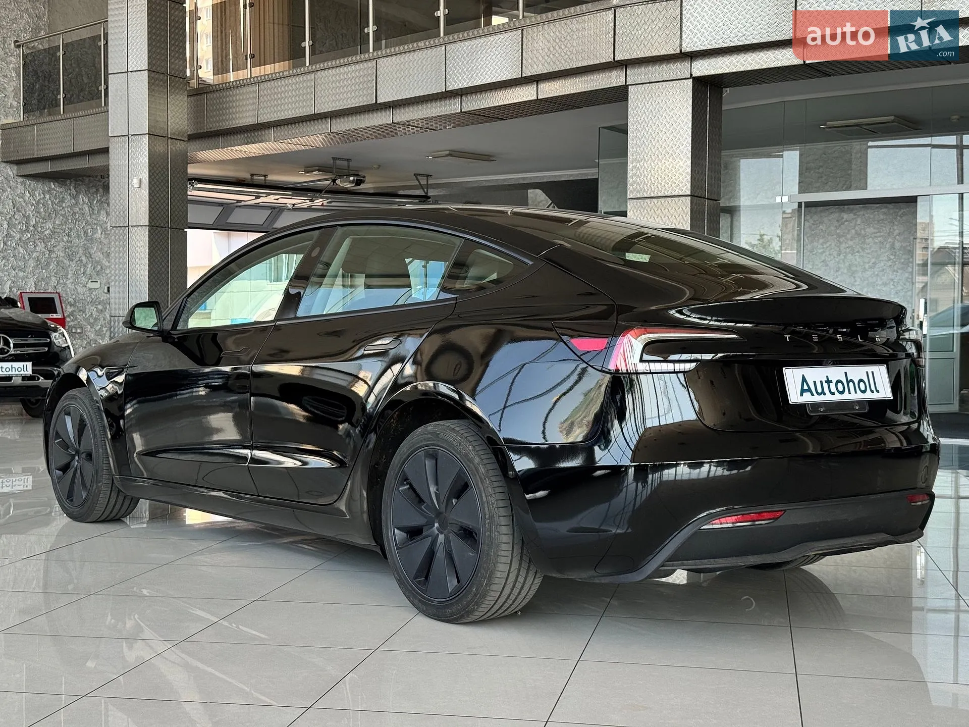 2024 Tesla Model 3 - мініатюра 5