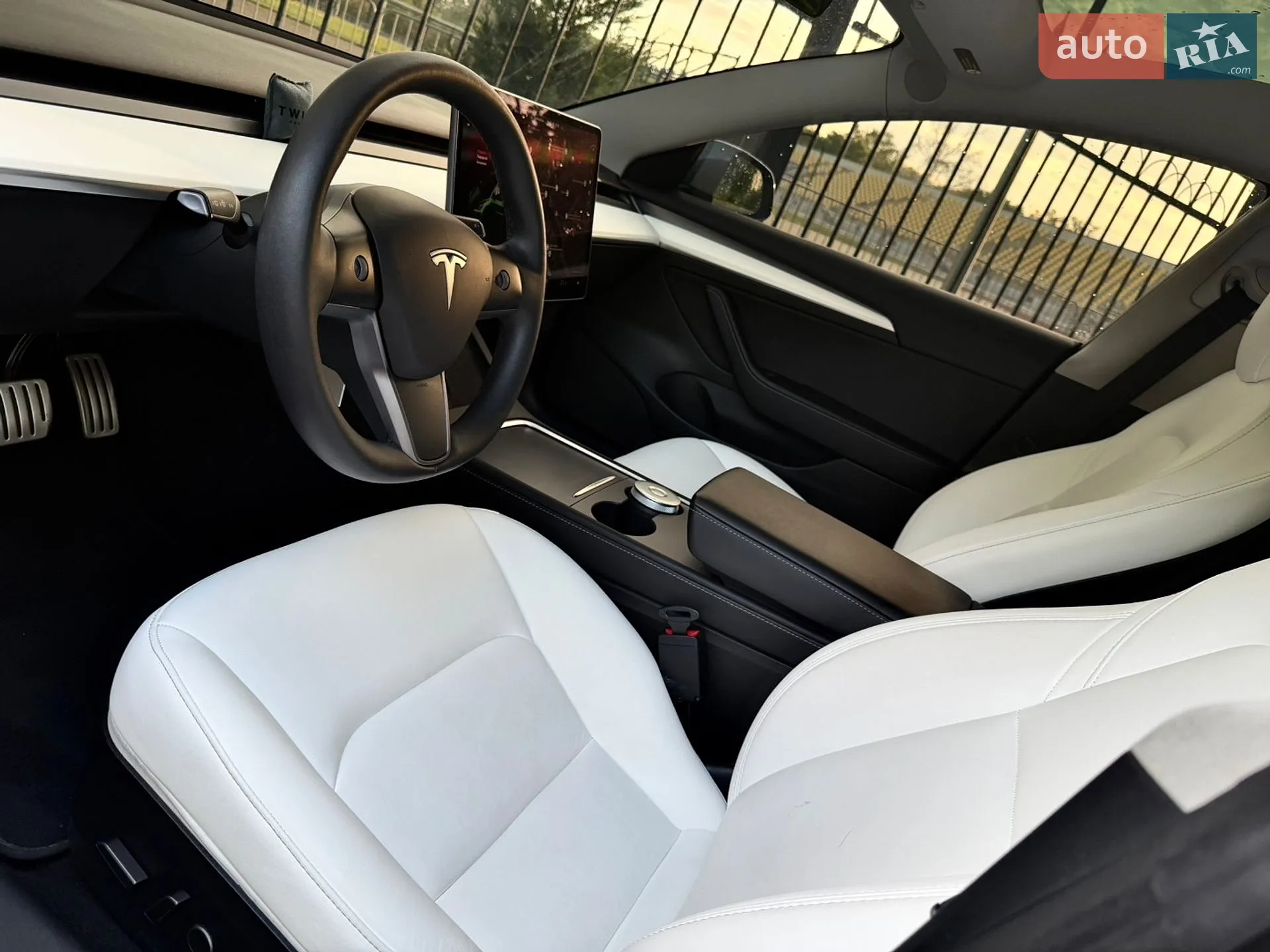 2022 Tesla Model 3 - мініатюра 12