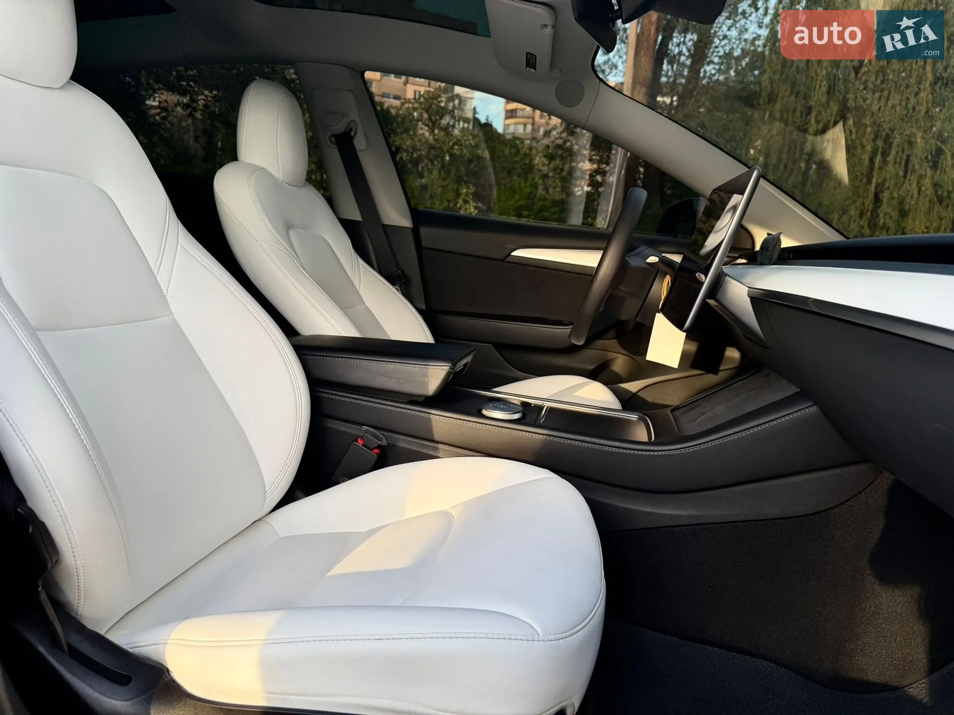 2022 Tesla Model 3 - мініатюра 21