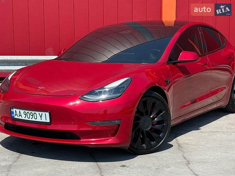 Tesla Model 3 2021