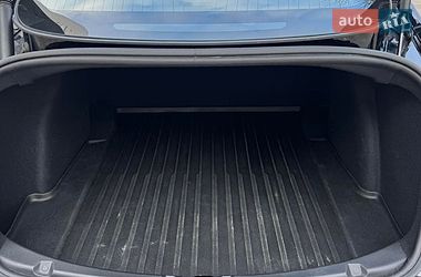 Седан Tesla Model 3 2023 в Одессе