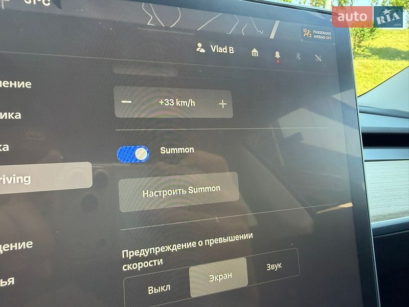Седан Tesla Model 3 2023 в Киеве