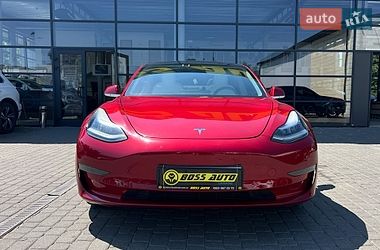 Седан Tesla Model 3 2019 в Ивано-Франковске