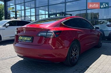 Седан Tesla Model 3 2019 в Ивано-Франковске