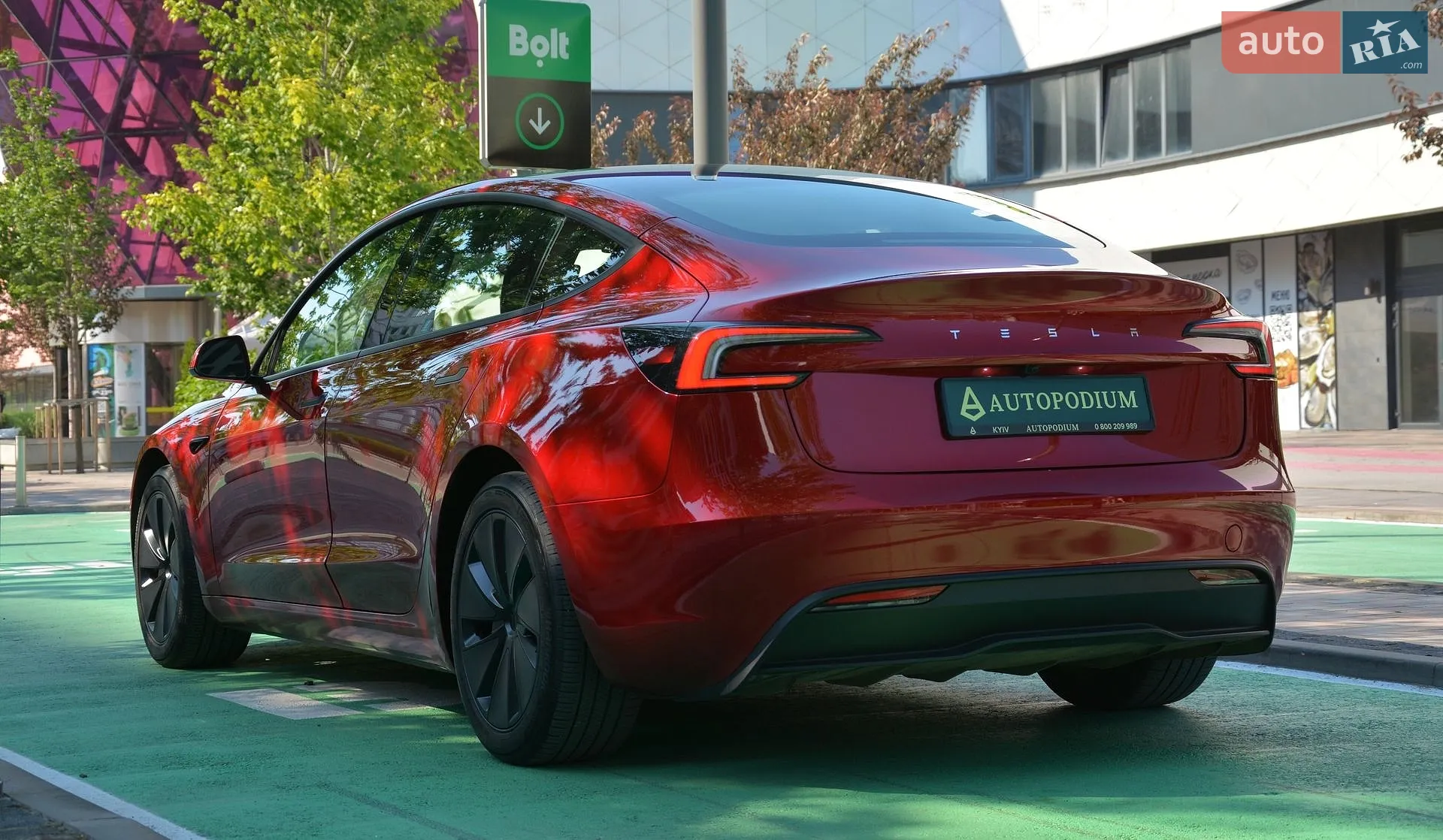 2024 Tesla Model 3 - мініатюра 5