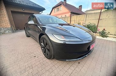 Седан Tesla Model 3 2024 в Луцке фото 4 Седан Tesla Model 3 2024 в Луцке