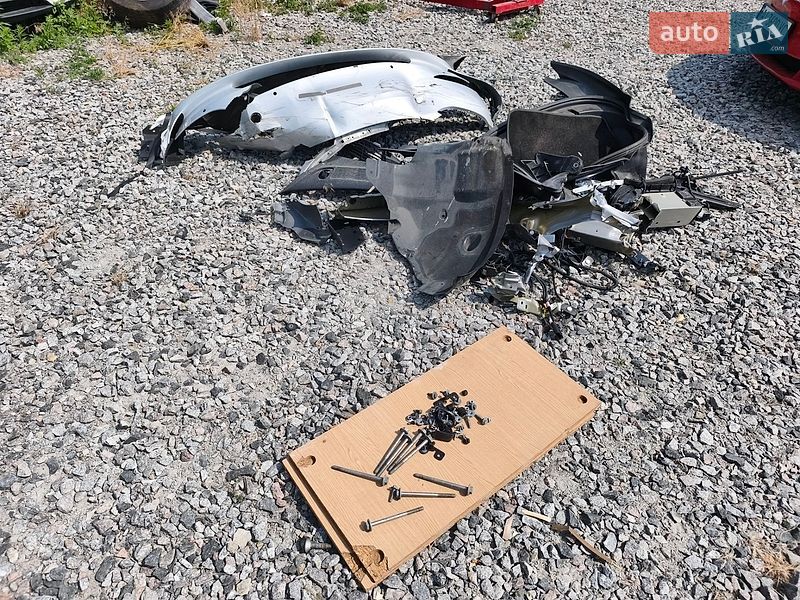 Седан Tesla Model 3 2018 в Сквире