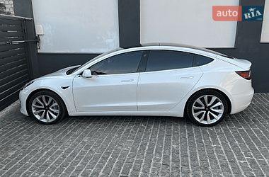 Седан Tesla Model 3 2020 в Житомире фото 4 Седан Tesla Model 3 2020 в Житомире