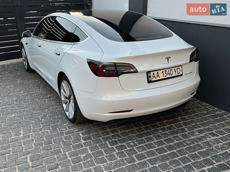 Седан Tesla Model 3 2020 в Житомире фото 6 Седан Tesla Model 3 2020 в Житомире