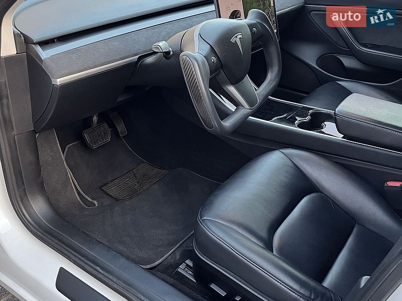 Седан Tesla Model 3 2020 в Житомире фото 15 Седан Tesla Model 3 2020 в Житомире