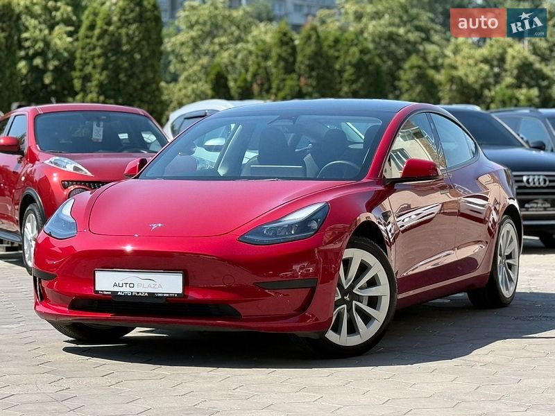 Tesla Model 3 2023