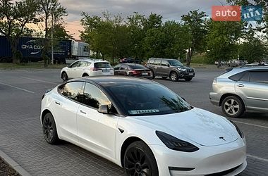 Седан Tesla Model 3 2020 в Одесі