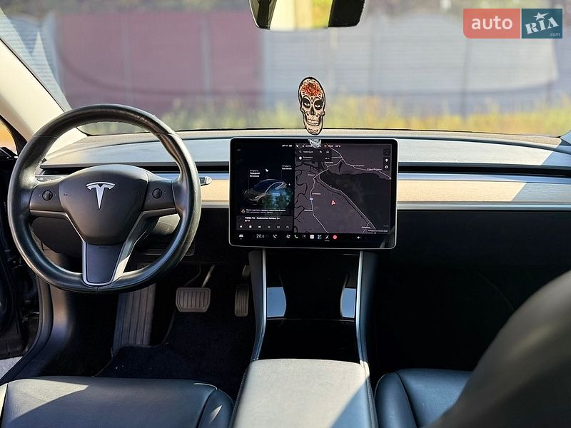 Седан Tesla Model 3 2018 в Киеве фото 9 Седан Tesla Model 3 2018 в Киеве