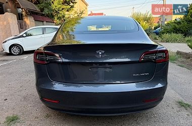 Седан Tesla Model 3 2022 в Одессе