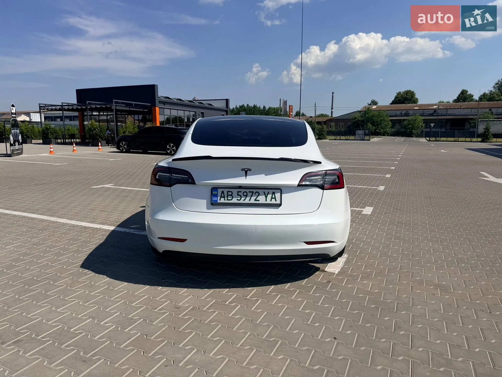 2020 Tesla Model 3 - мініатюра 4