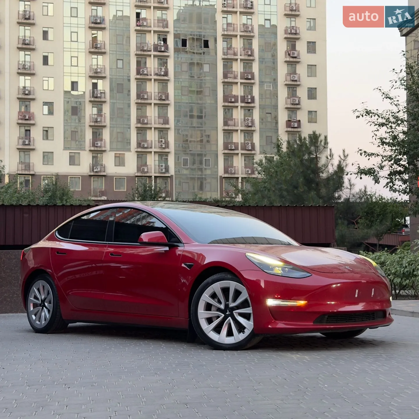 2022 Tesla Model 3 - мініатюра 11