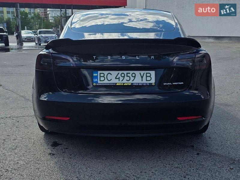Седан Tesla Model 3 2021 в Львове фото 4 Седан Tesla Model 3 2021 в Львове