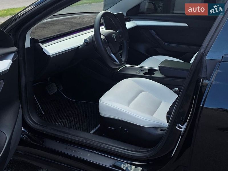 Седан Tesla Model 3 2021 в Львове фото 9 Седан Tesla Model 3 2021 в Львове