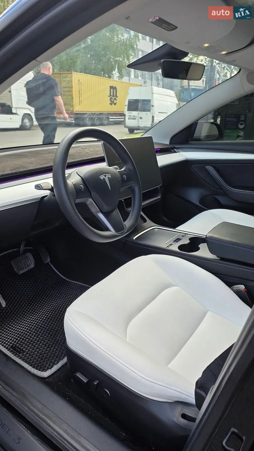 2021 Tesla Model 3 - мініатюра 11