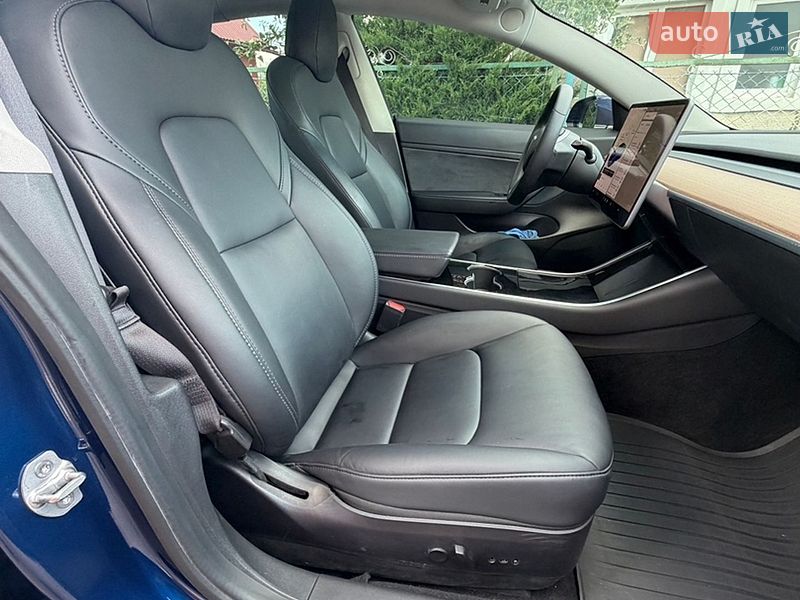 Седан Tesla Model 3 2020 в Львове фото 12 Седан Tesla Model 3 2020 в Львове