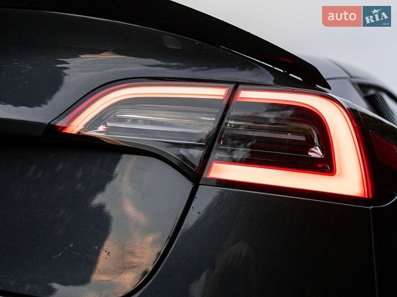 Седан Tesla Model 3 2023 в Львове фото 19 Седан Tesla Model 3 2023 в Львове