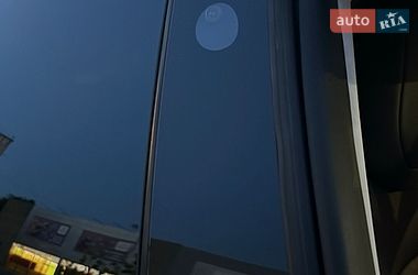Седан Tesla Model 3 2024 в Дніпрі