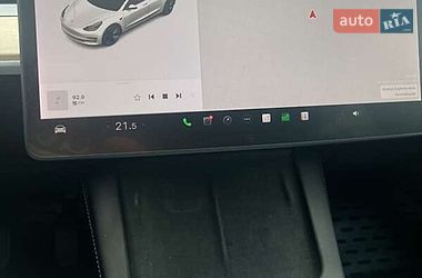 Седан Tesla Model 3 2021 в Ужгороде