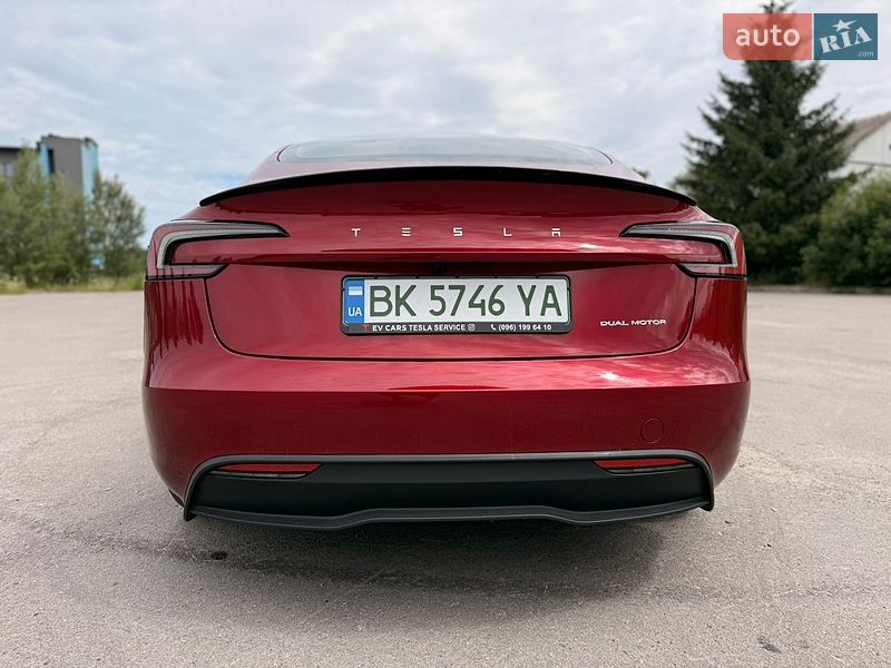 Седан Tesla Model 3 2025 в Рівному фото 22 Седан Tesla Model 3 2025 в Рівному