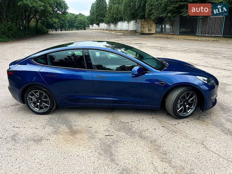Седан Tesla Model 3 2022 в Львове фото 3 Седан Tesla Model 3 2022 в Львове