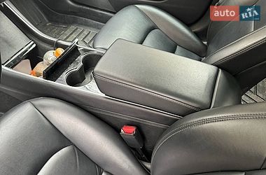 Седан Tesla Model 3 2018 в Києві
