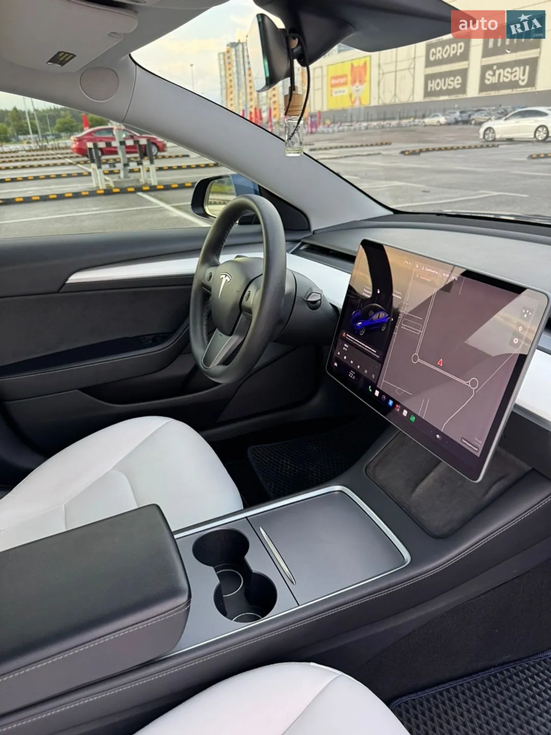 2021 Tesla Model 3 - мініатюра 13
