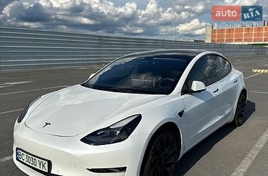 Седан Tesla Model 3 2021 в Львові