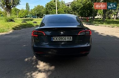 Седан Tesla Model 3 2018 в Харкові