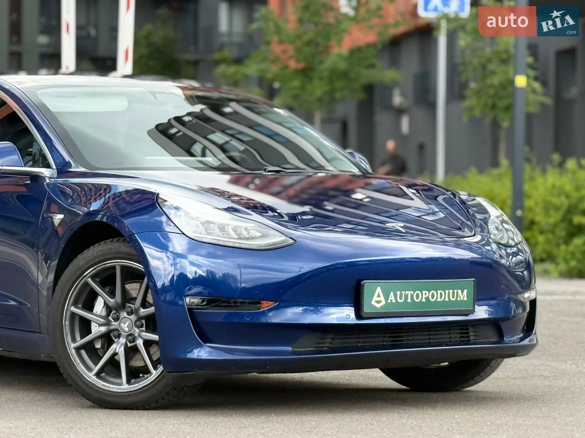 2020 Tesla Model 3 - мініатюра 2