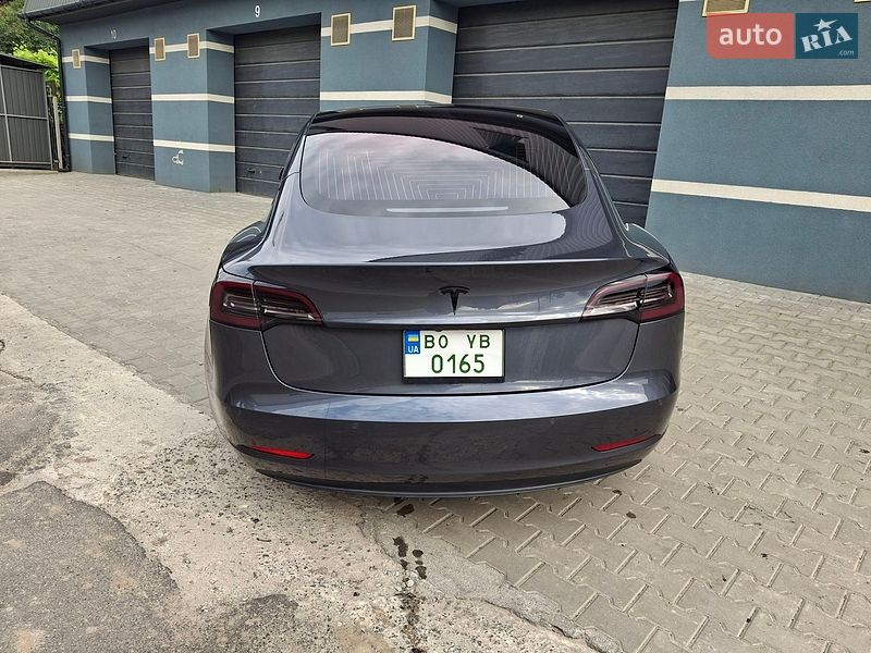 Седан Tesla Model 3 2018 в Ізяславі фото 22 Седан Tesla Model 3 2018 в Ізяславі