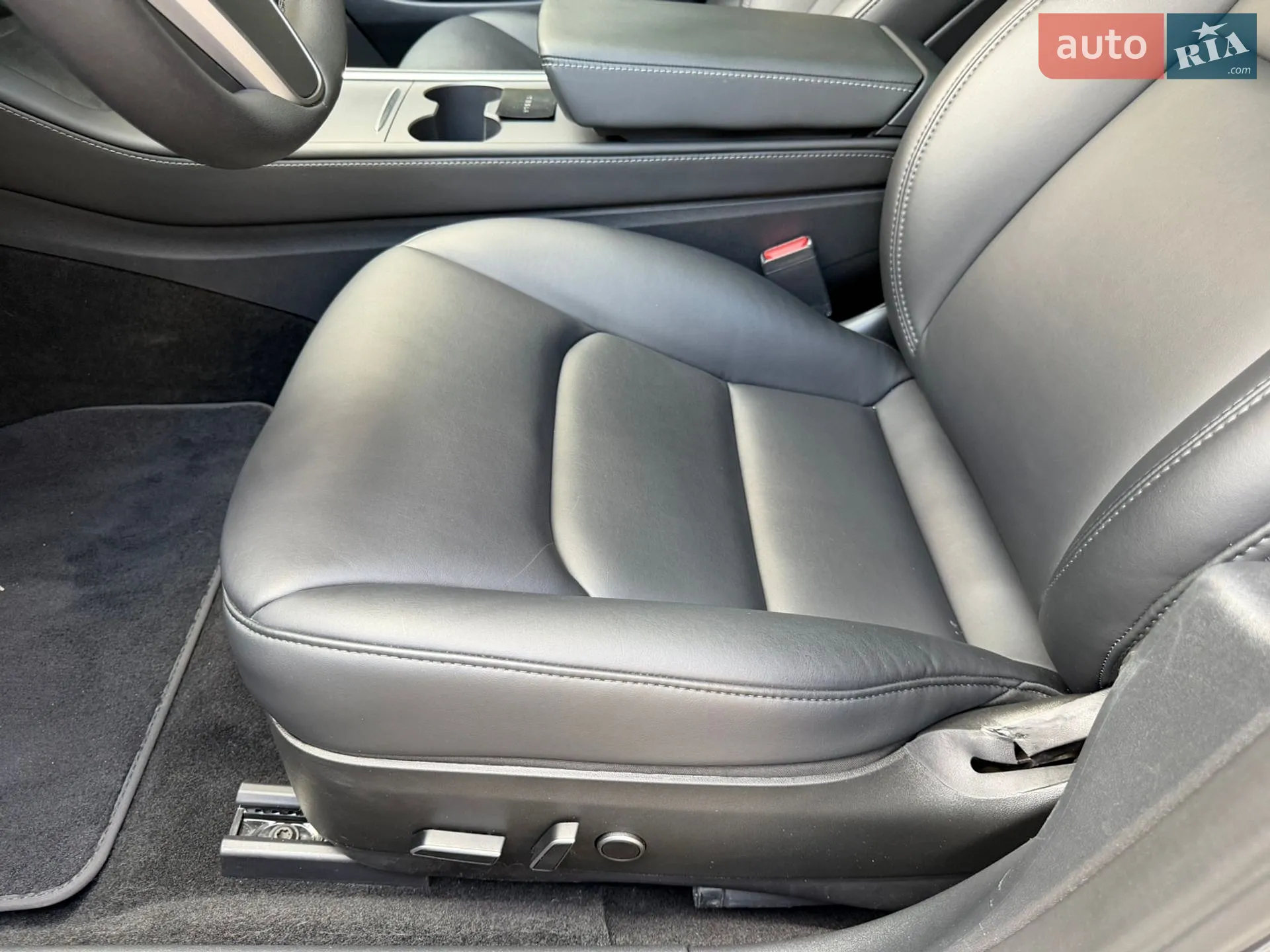 2023 Tesla Model 3 - мініатюра 15