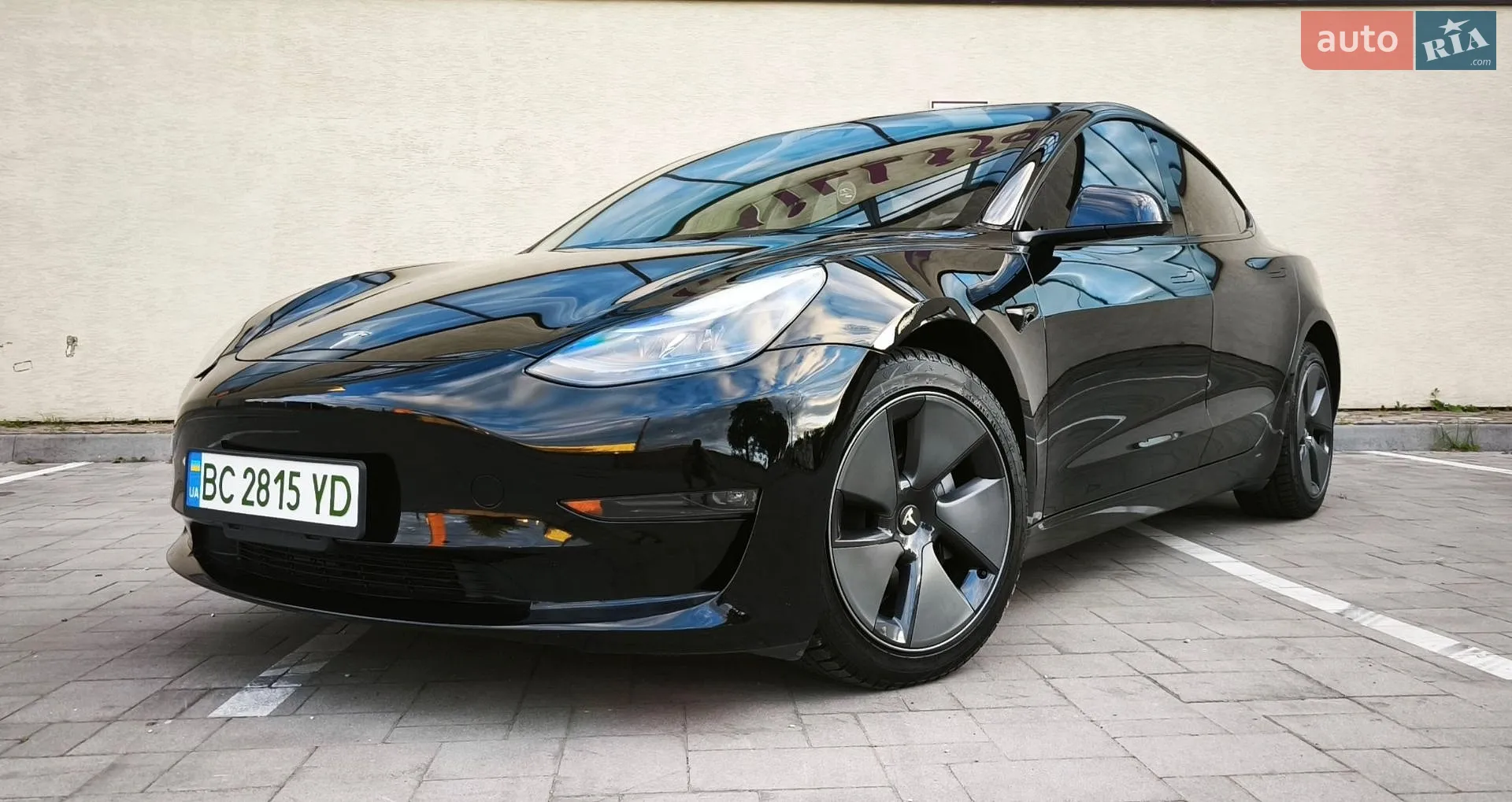 Tesla Model 3 2022 VIN 5YJ3E1EA9NF157668 фото оголошення 3 з 20