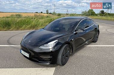 Седан Tesla Model 3 2020 в Городке